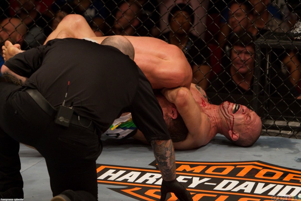 ufc_110_wanderlei_silva_vs_michael_bisping_1536x1024.jpg
