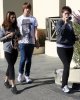 Maria+Shriver+Kids+Out+Brentwood+Market+meGd7s0fW5Il.jpg